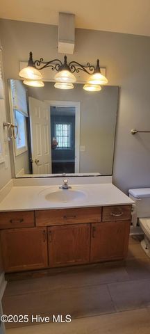 4919 W Rainbow Drive, Wilmington, NC 28403