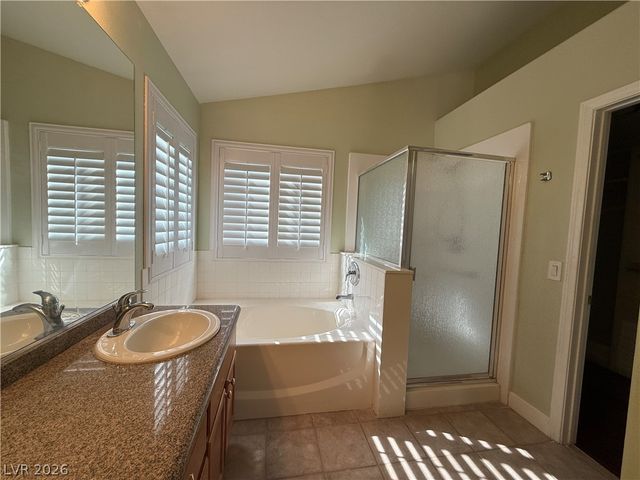 5433 Truckee Court, Las Vegas, NV 89122