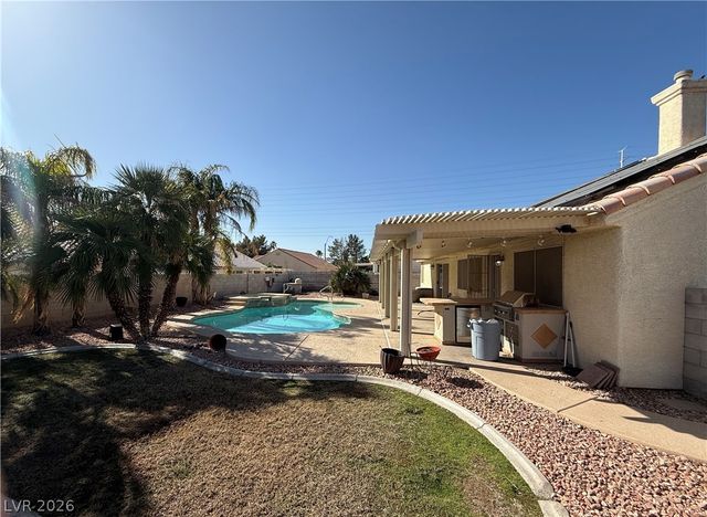 5433 Truckee Court, Las Vegas, NV 89122