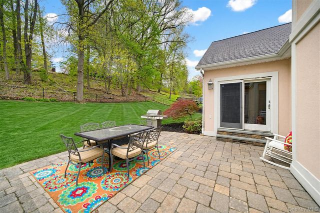 14 Glen Lane, Newburgh, NY 12550