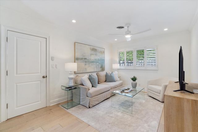 2889 NE 26th Street, Fort Lauderdale, FL 33305