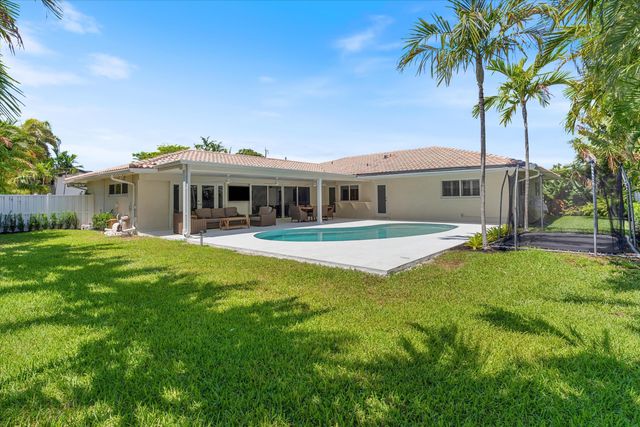 2889 NE 26th Street, Fort Lauderdale, FL 33305