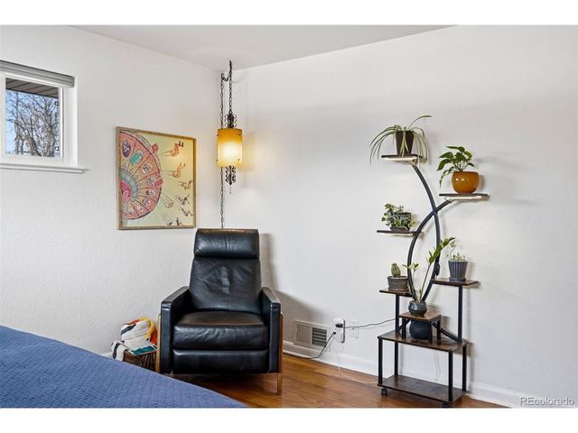 6631 E 5th Ave, Denver, CO 80220