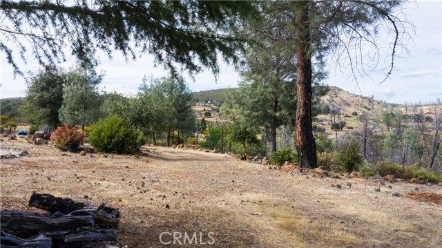 21541 Yankee Valley Road, Hidden Valley Lake, CA 95467