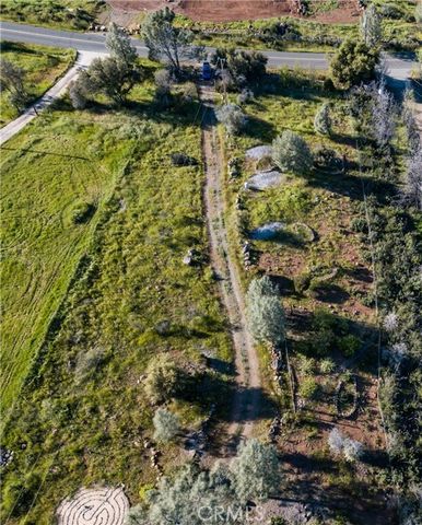 21541 Yankee Valley Road, Hidden Valley Lake, CA 95467