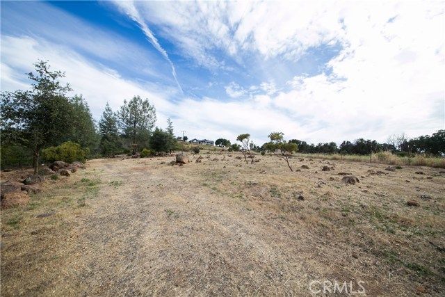 21541 Yankee Valley Road, Hidden Valley Lake, CA 95467