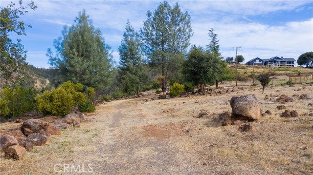 21541 Yankee Valley Road, Hidden Valley Lake, CA 95467