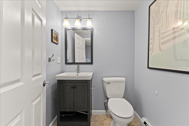 196 Coolidge St, Swansea, MA 02777