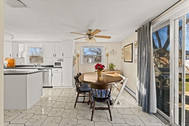 196 Coolidge St, Swansea, MA 02777