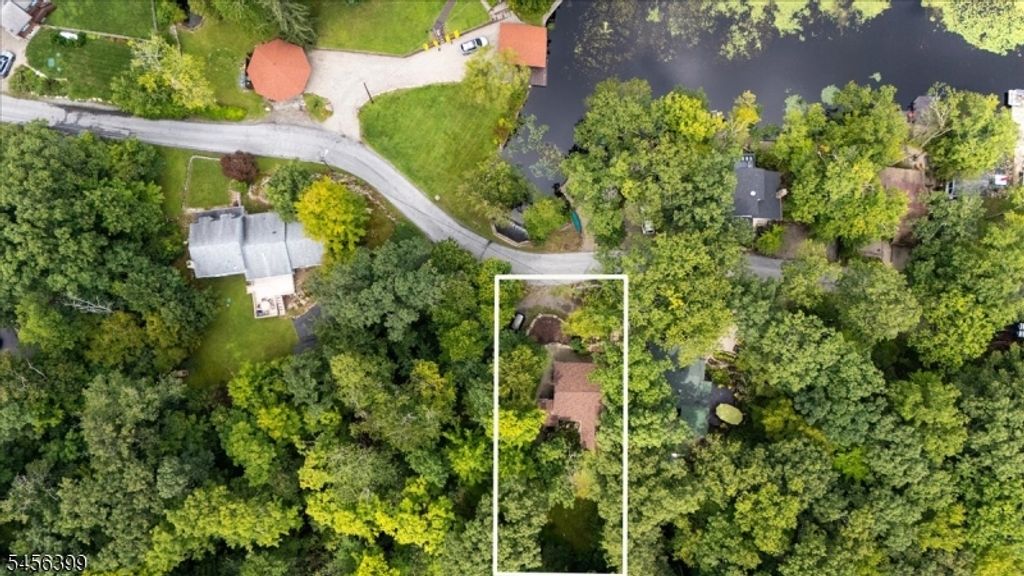 105 S Shore Rd, Byram Twp., NJ 07821 — photo 4