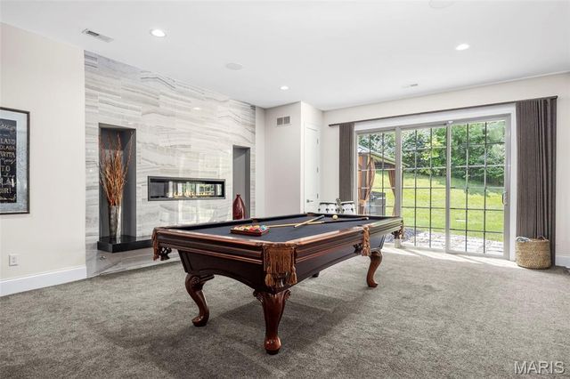 5 Watch Hill Road, Ladue, MO 63124