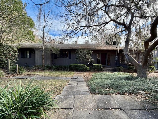 21 SW 23RD TERRACE, Gainesville, FL 32607