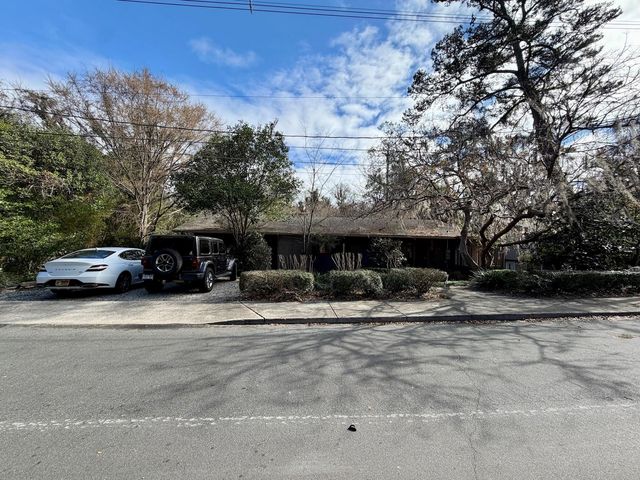 21 SW 23RD TERRACE, Gainesville, FL 32607