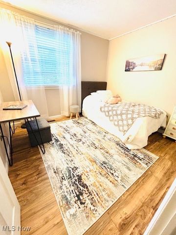 4350 Sunnyview Drive, Uniontown, OH 44685