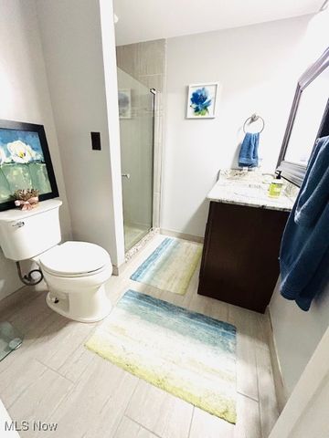 4350 Sunnyview Drive, Uniontown, OH 44685