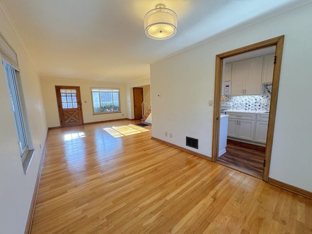 2030 Harwitch Road, Columbus, OH 43221