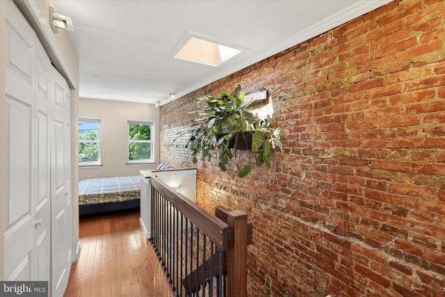 215 EARP ST, Philadelphia, PA 19147