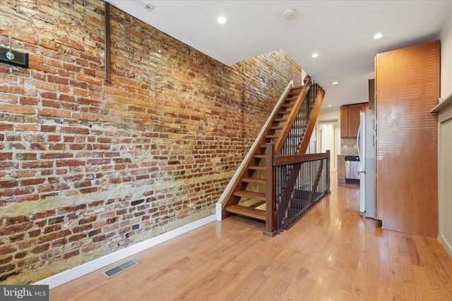 215 EARP ST, Philadelphia, PA 19147
