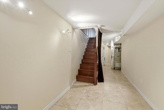 215 EARP ST, Philadelphia, PA 19147