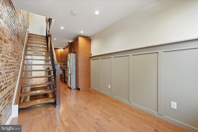 215 EARP ST, Philadelphia, PA 19147