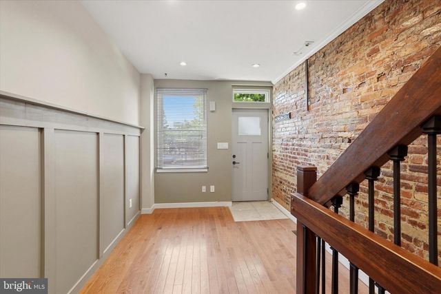 215 EARP ST, Philadelphia, PA 19147