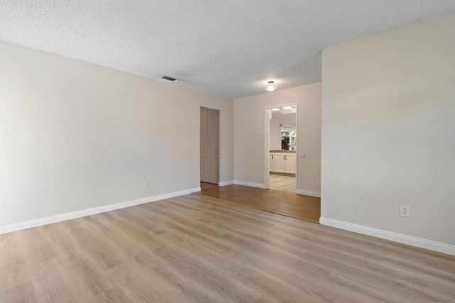 7236 Ojai Ct, Sacramento, CA 95842