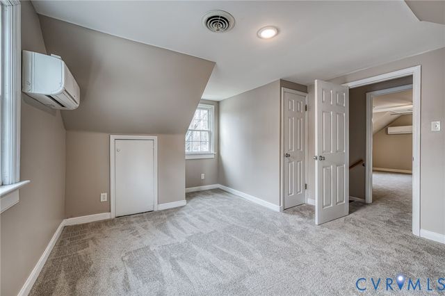 1221 Santa Anna Rd, Henrico, VA 23229