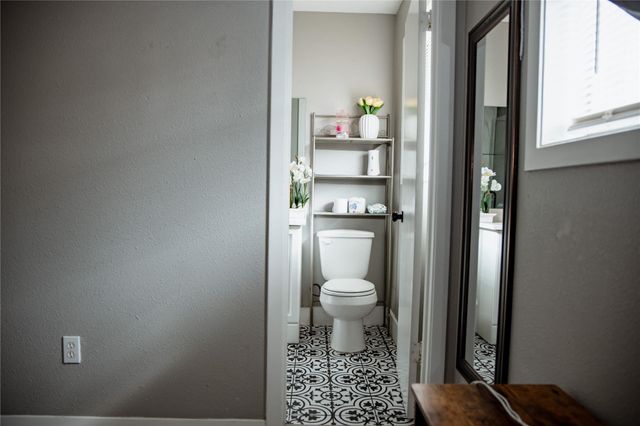 2702 Prairie Avenue, Pasadena, TX 77506