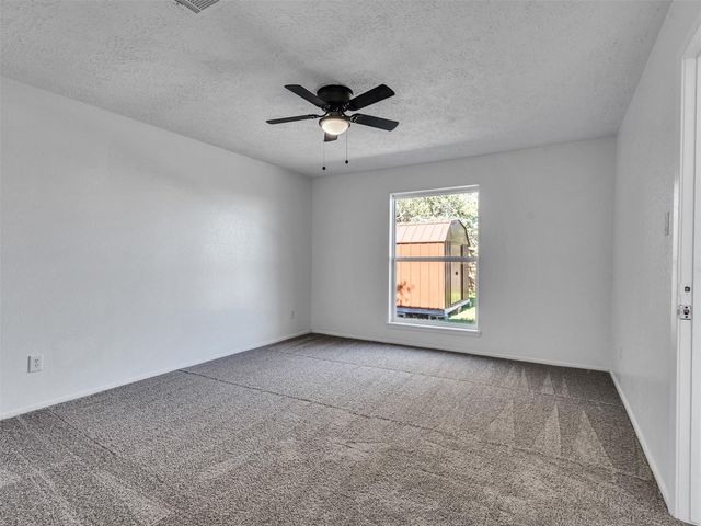 4902 Glenvalley Drive, La Porte, TX 77571