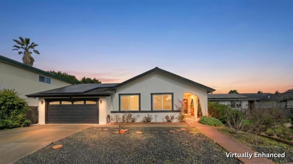 Image 2 of property listing at 843 Cedarwood Lane, Petaluma, CA 94954