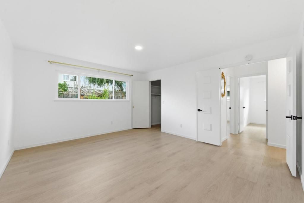 Image 34 of property listing at 843 Cedarwood Lane, Petaluma, CA 94954