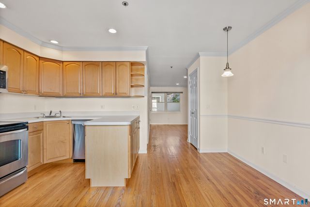 44 Pleasant Street 9, Stamford, CT 06901