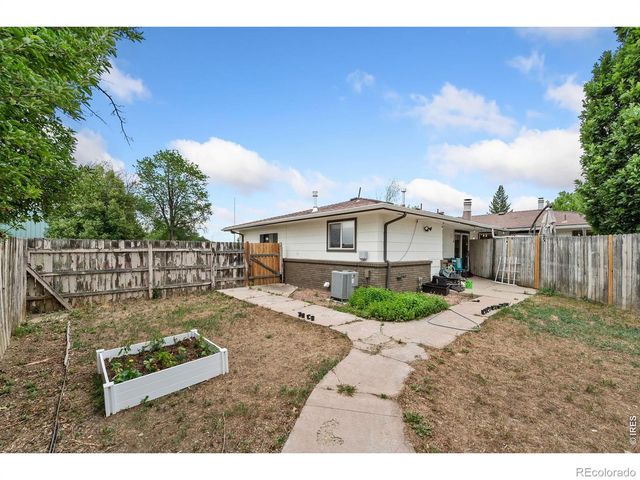 1903-1901 Gay Street, Longmont, CO 80501