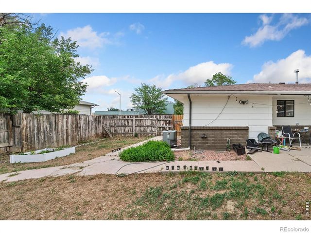 1903-1901 Gay Street, Longmont, CO 80501