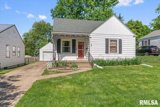 749 N WALNUT Street, Springfield, IL 62702