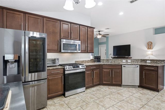 476 SAUVIGNON WAY, Groveland, FL 34736