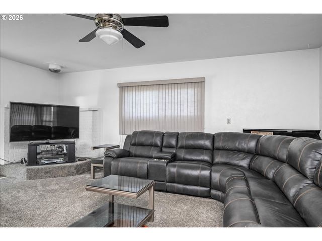 32120 COBURG BOTTOM LOOP Rd, Eugene, OR 97408