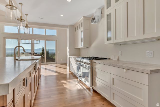 12838 S HICKORY RIDGE LN, Draper, UT 84020
