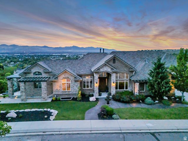 12838 S HICKORY RIDGE LN, Draper, UT 84020