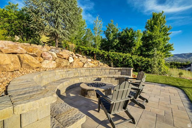12838 S HICKORY RIDGE LN, Draper, UT 84020