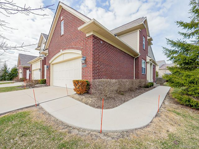 7212 Berry Field, West Bloomfield Charter Township, MI 48322
