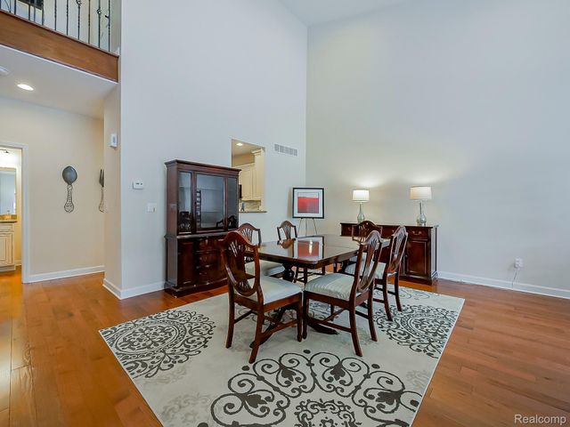 7212 Berry Field, West Bloomfield Charter Township, MI 48322