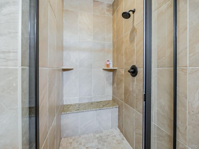 7212 Berry Field, West Bloomfield Charter Township, MI 48322