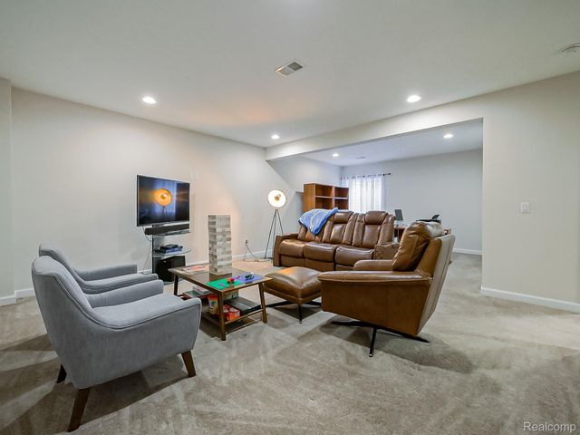7212 Berry Field, West Bloomfield Charter Township, MI 48322