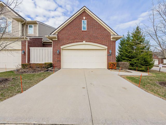 7212 Berry Field, West Bloomfield Charter Township, MI 48322