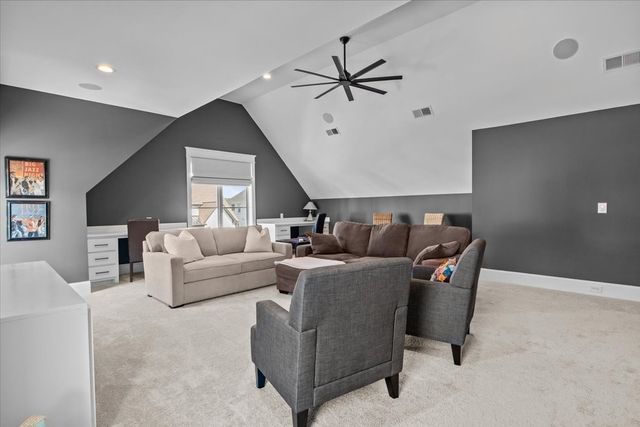 2240 Brakeman Ln, Thompsons Station, TN 37179