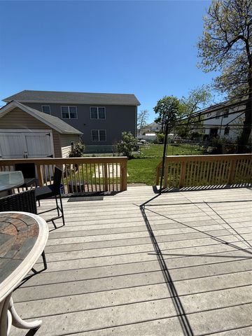 35 S Franklin Avenue, Valley Stream, NY 11580