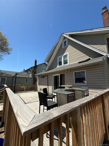 35 S Franklin Avenue, Valley Stream, NY 11580