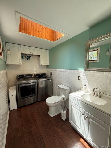 35 S Franklin Avenue, Valley Stream, NY 11580