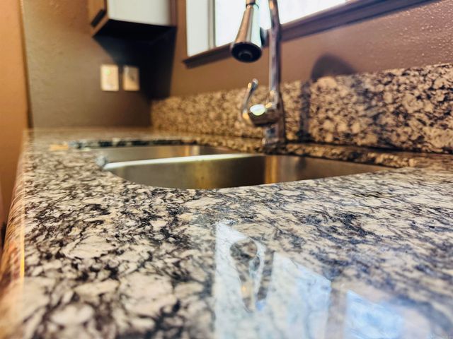 1105 N Oaks Lane, North Little Rock, AR 72118